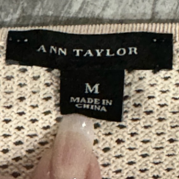 Ann Taylor Ivory Knit Sheer Mesh Yoke Sleeveless A-line Fit & Flare Dress size M - Picture 6 of 10